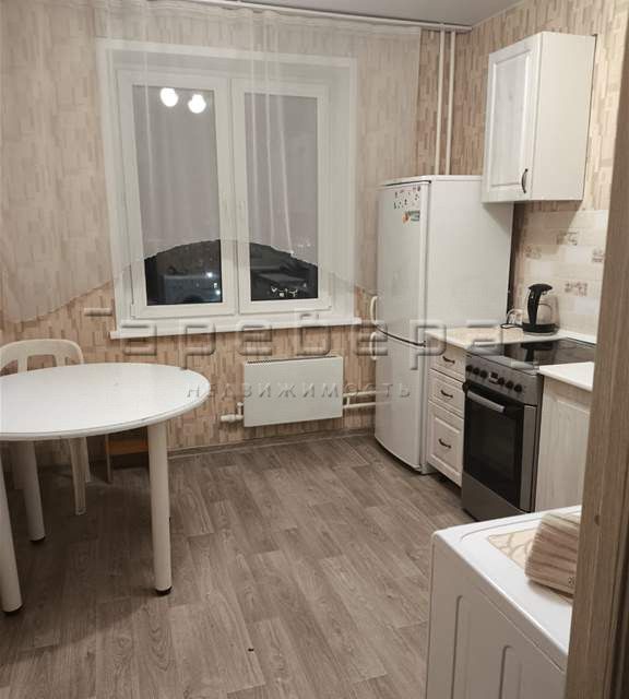 Сдаётся 1-комнатная квартира, 40 м²