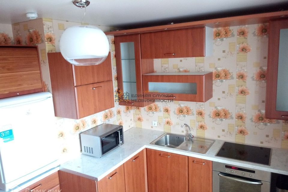 Сдаётся 2-комнатная квартира, 57 м²