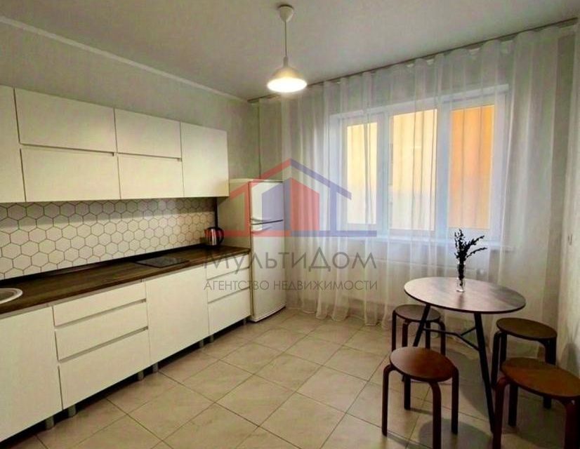 Сдаётся 1-комнатная квартира, 47 м²