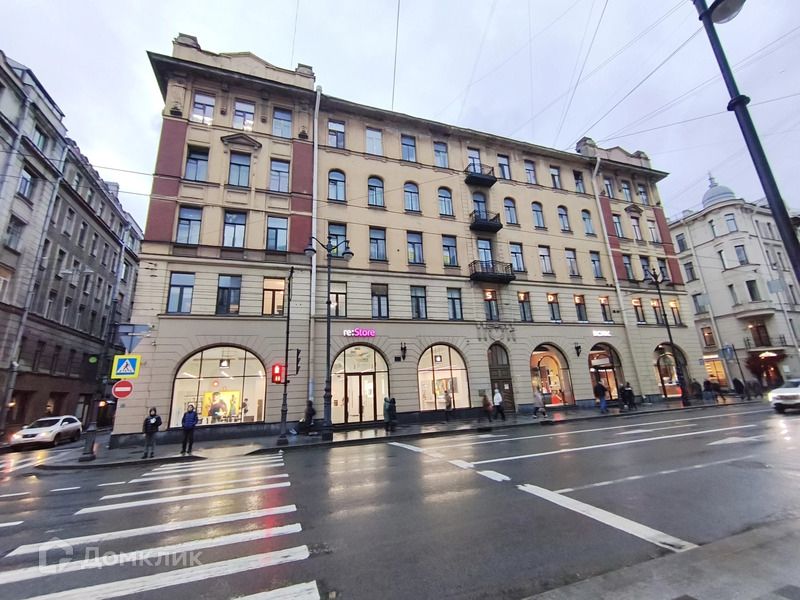 Продаётся комната в 8-комн. квартире, 40.7 м²