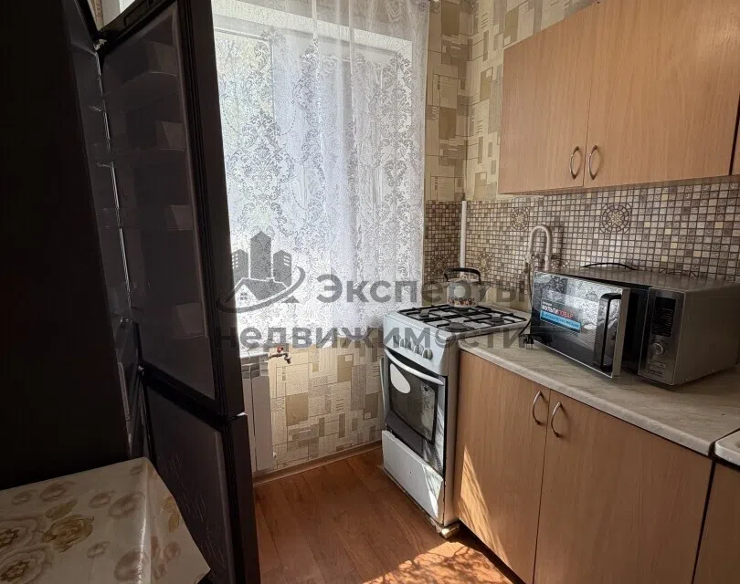 Продаётся 1-комнатная квартира, 32 м²