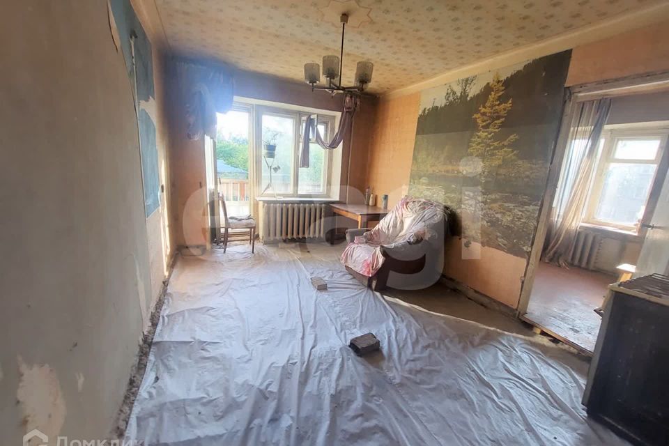 Продаётся 3-комнатная квартира, 51.6 м²