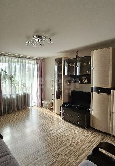 Продаётся 3-комнатная квартира, 60.1 м²
