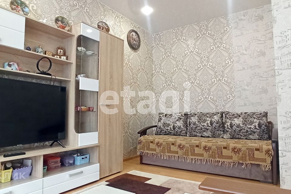 Продаётся 1-комнатная квартира, 30.4 м²