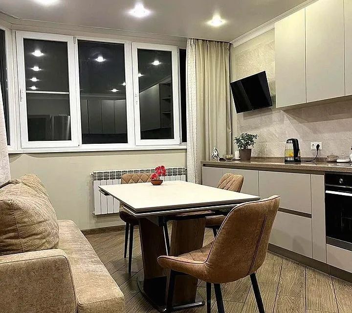 Продаётся 2-комнатная квартира, 75 м²