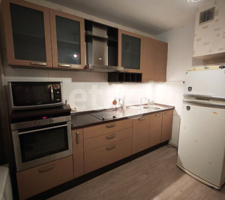 Продаётся 1-комнатная квартира, 39.5 м²