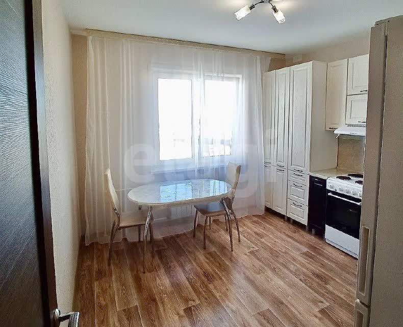 Продаётся 3-комнатная квартира, 80 м²