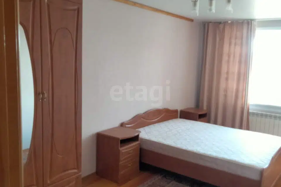 Сдаётся 2-комнатная квартира, 55 м²