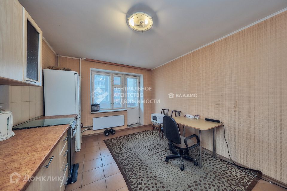 Продаётся 2-комнатная квартира, 75.2 м²