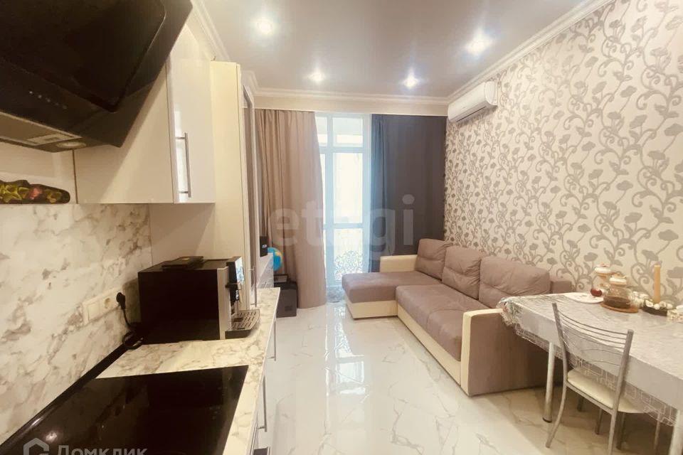 Продаётся 1-комнатная квартира, 44.8 м²