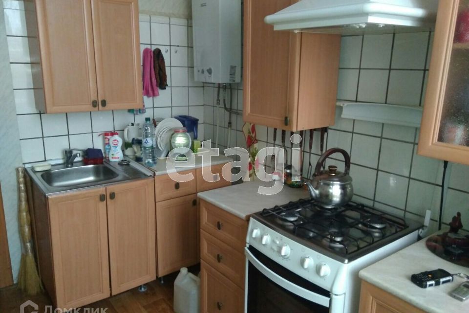 Продаётся 4-комнатная квартира, 103 м²