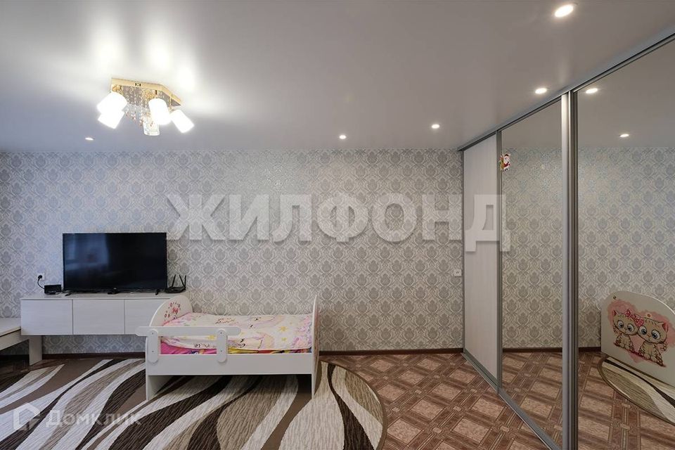Продаётся 2-комнатная квартира, 43.8 м²