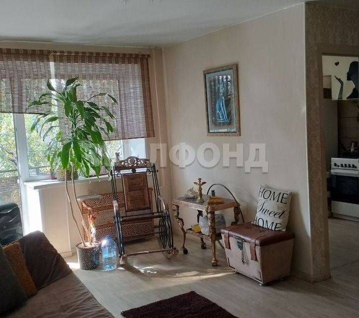 Продаётся 2-комнатная квартира, 42 м²