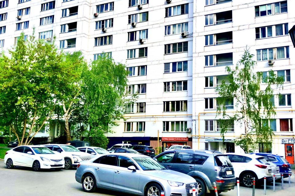 Продаётся 3-комнатная квартира, 63.5 м²