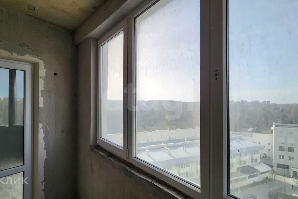 Продаётся 3-комнатная квартира, 132.1 м²