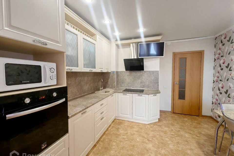 Продаётся 3-комнатная квартира, 82.1 м²