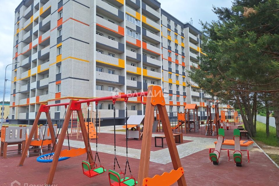 Продаётся 2-комнатная квартира, 73.2 м²