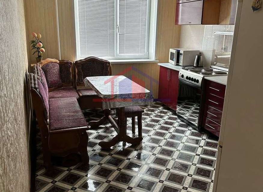 Сдаётся 3-комнатная квартира, 53 м²