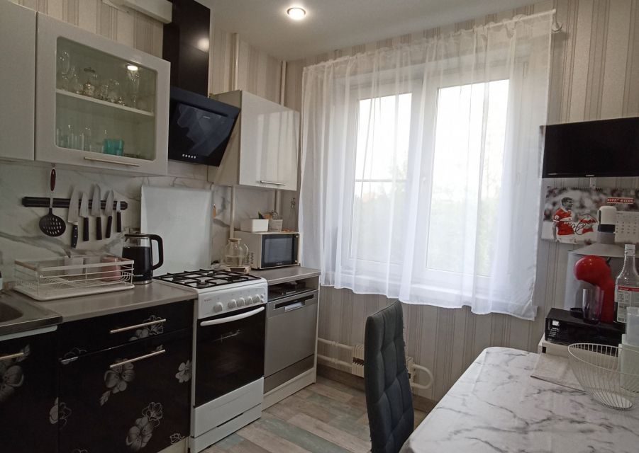 Продаётся 3-комнатная квартира, 55.6 м²