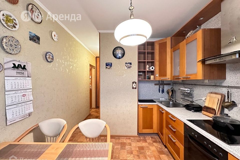 Сдаётся 2-комнатная квартира, 54 м²