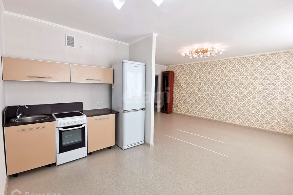 Продаётся 3-комнатная квартира, 92 м²
