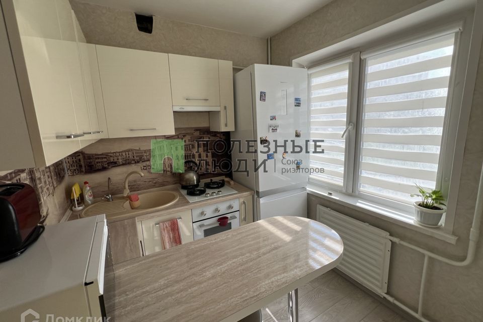 Продаётся 2-комнатная квартира, 43.6 м²