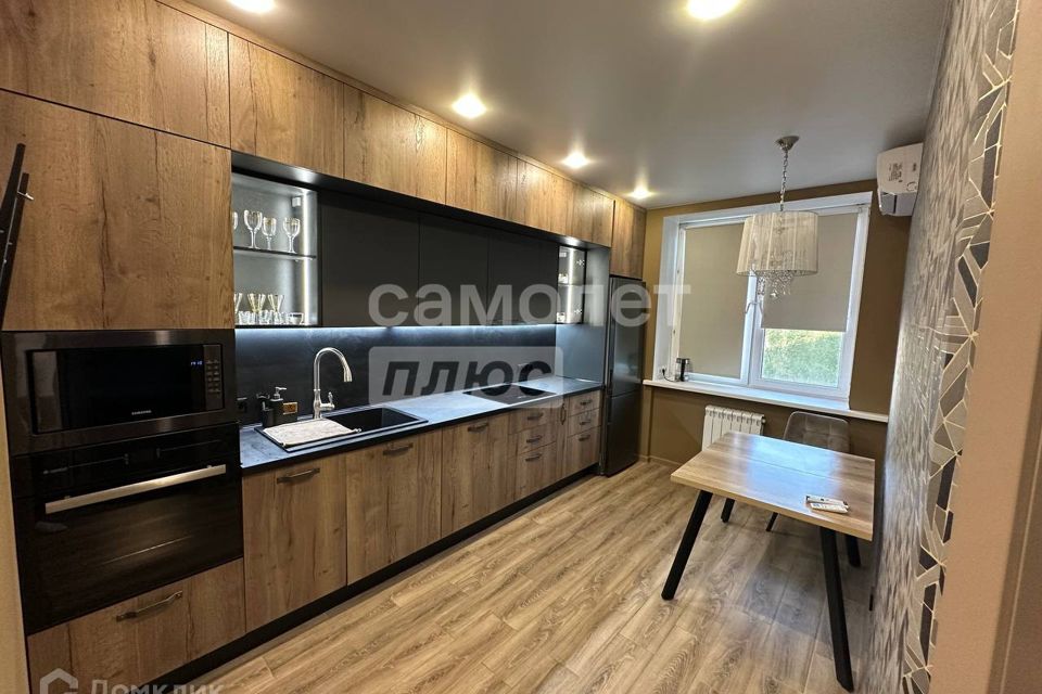 Сдаётся 1-комнатная квартира, 45 м²