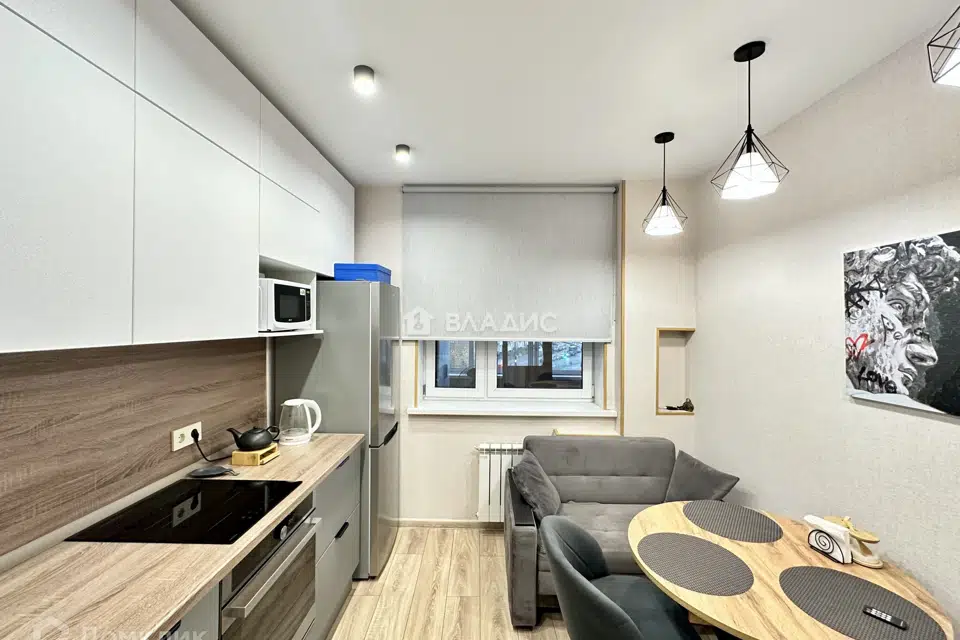 Продаётся 1-комнатная квартира, 38 м²