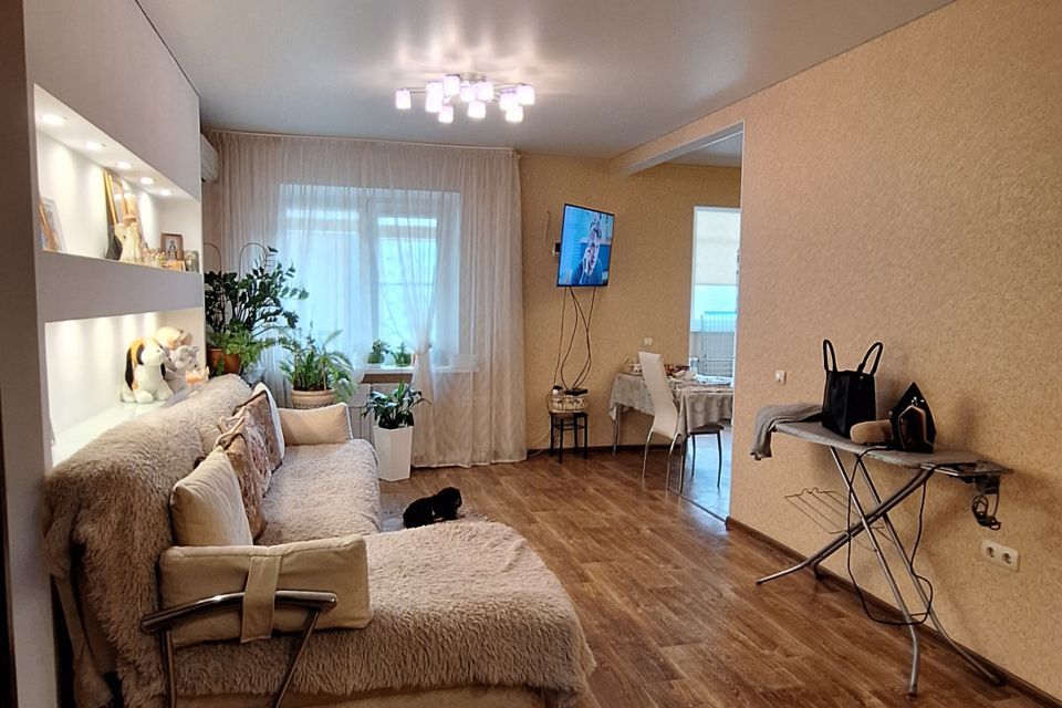 Продаётся 3-комнатная квартира, 77.9 м²