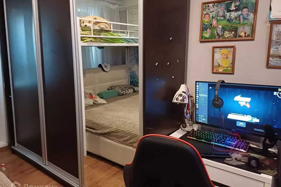 Продаётся комната в 3-комн. квартире, 17.7 м²