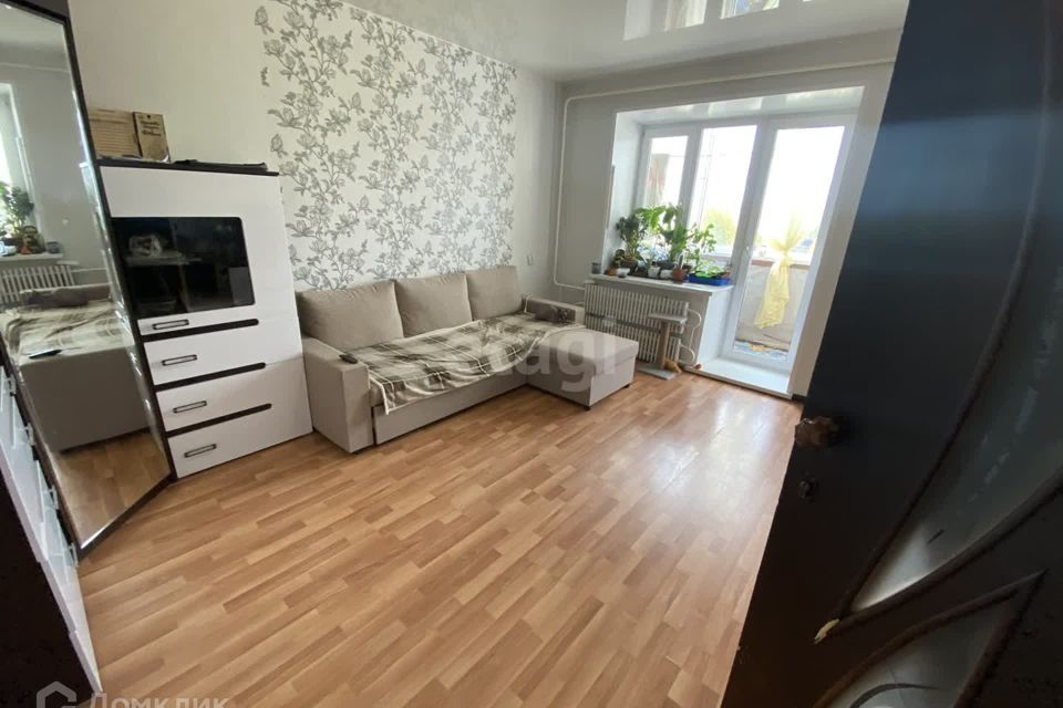 Продаётся 3-комнатная квартира, 61.4 м²