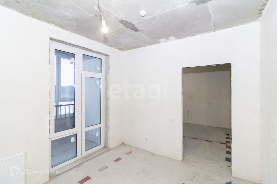 Продаётся 1-комнатная квартира, 37.8 м²