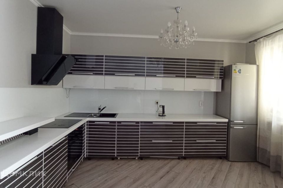 Продаётся 2-комнатная квартира, 68.3 м²