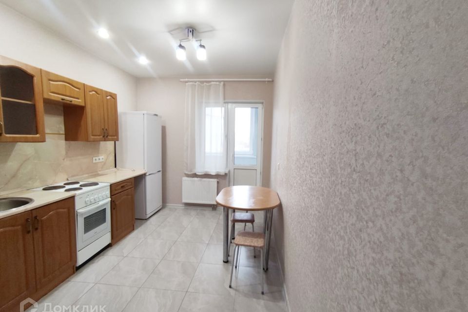 Продаётся 1-комнатная квартира, 37 м²