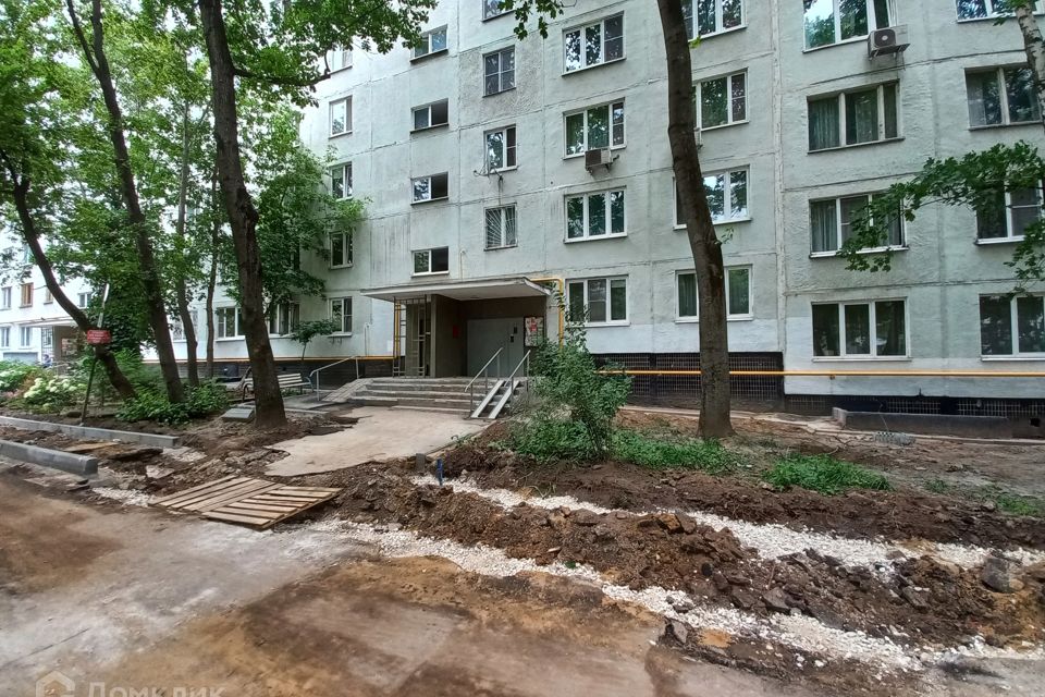 Продаётся комната в 1-комн. квартире, 13.8 м²