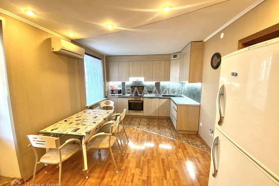 Продаётся 3-комнатная квартира, 77.3 м²