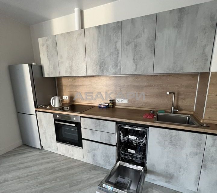 Сдаётся 2-комнатная квартира, 64 м²