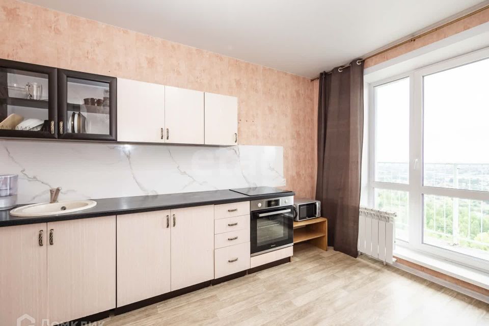 Продаётся 1-комнатная квартира, 41 м²