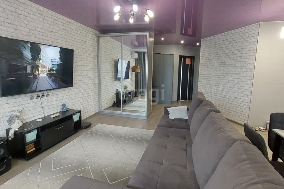 Продаётся 3-комнатная квартира, 65.7 м²