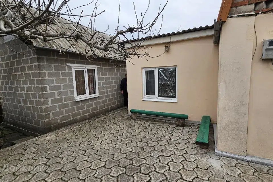Продаётся 2-этажный дом, 65 м²