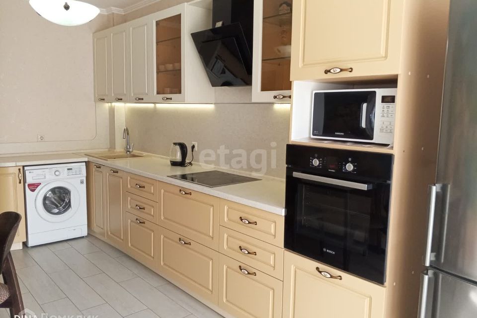 Сдаётся 2-комнатная квартира, 59.4 м²