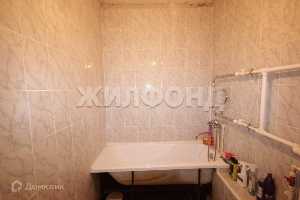 Продаётся 1-комнатная квартира, 37.7 м²