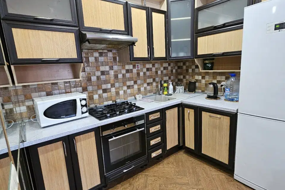 Сдаётся 1-этажный дом, 80 м²