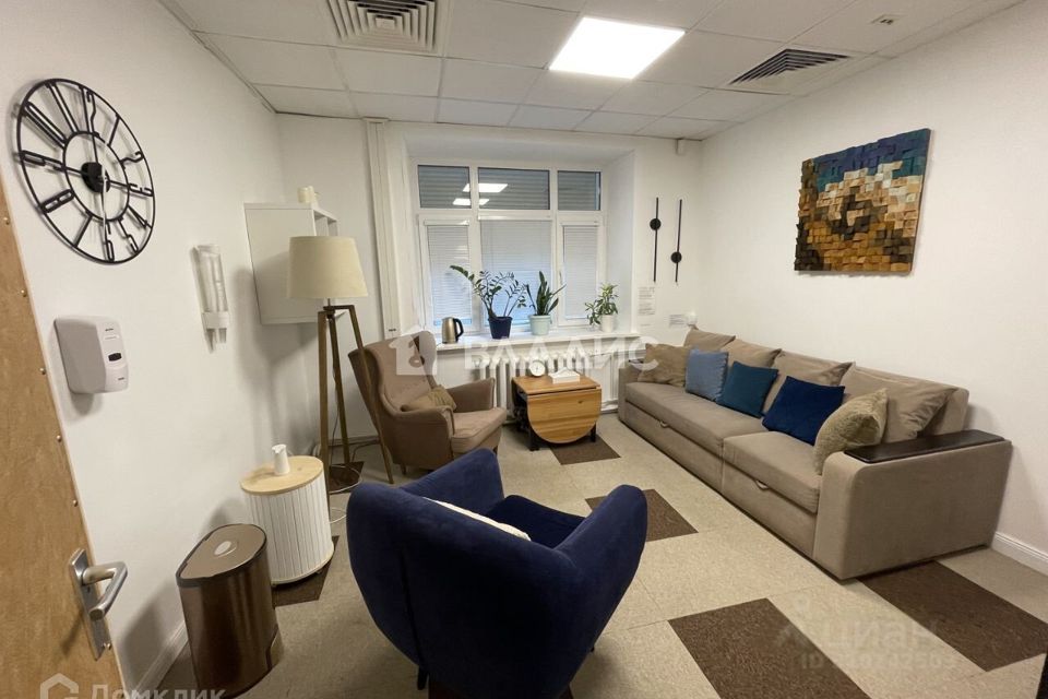 Продаётся 5-комнатная квартира, 114 м²