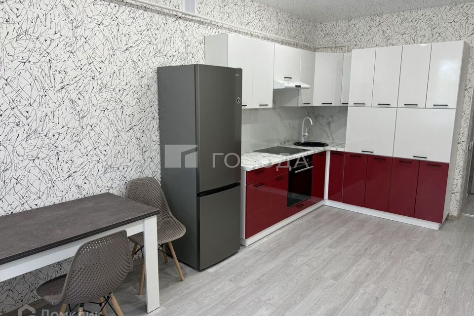 Сдаётся 1-комнатная квартира, 49 м²