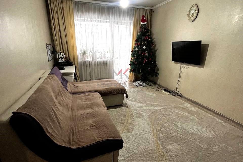 Продаётся 3-комнатная квартира, 63.2 м²