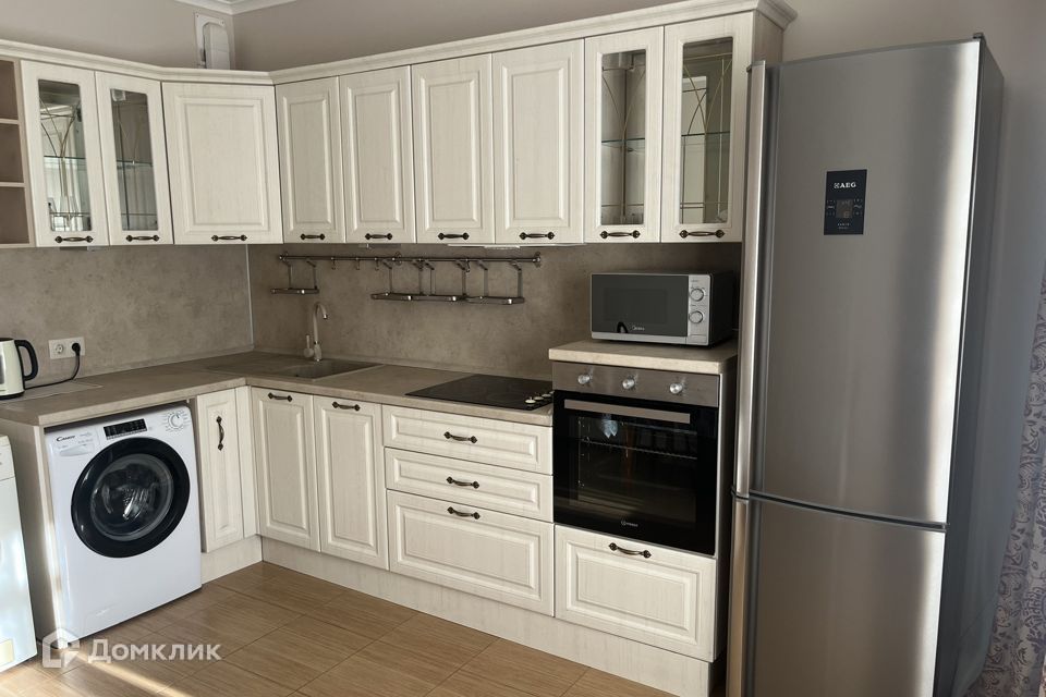 Сдаётся 1-комнатная квартира, 46.4 м²