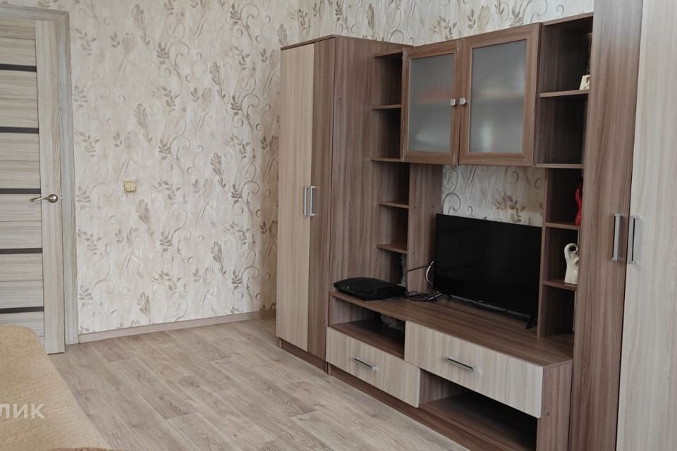 Продаётся 1-комнатная квартира, 38.7 м²