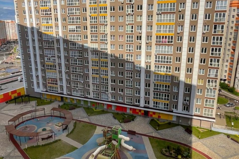 Продаётся 3-комнатная квартира, 76.84 м²