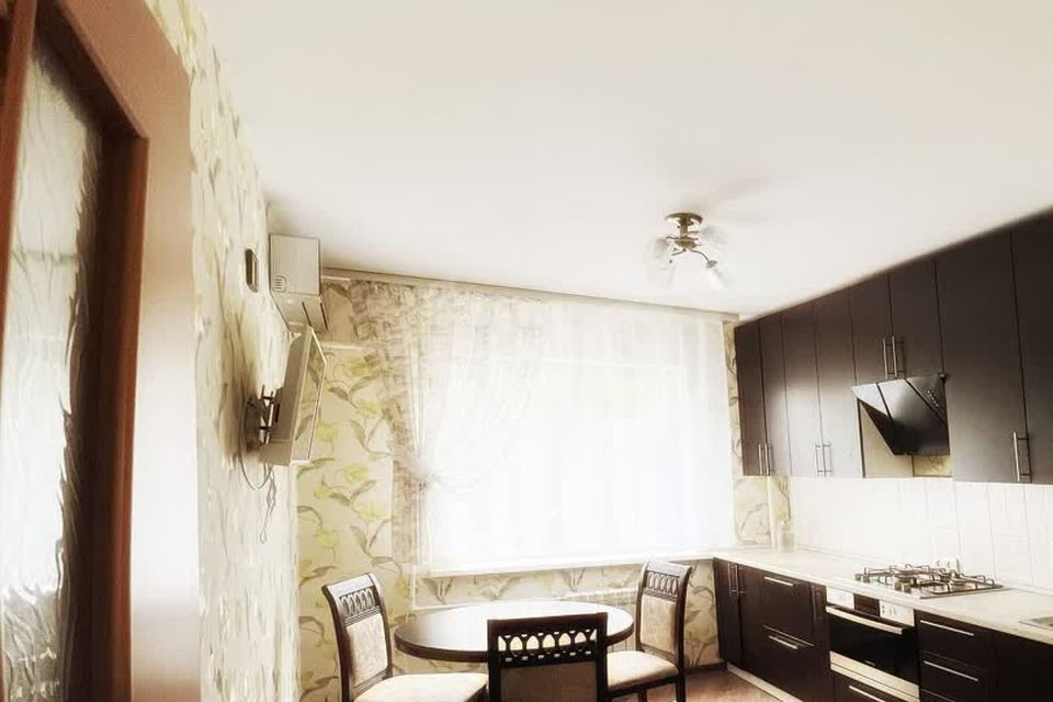 Продаётся 3-комнатная квартира, 64 м²